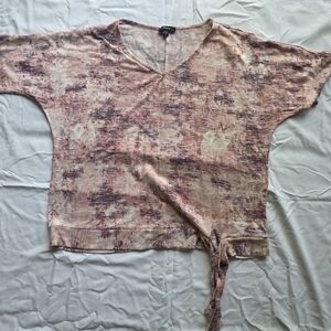 Lightweight Pink Tie-Hem V-Neck Top